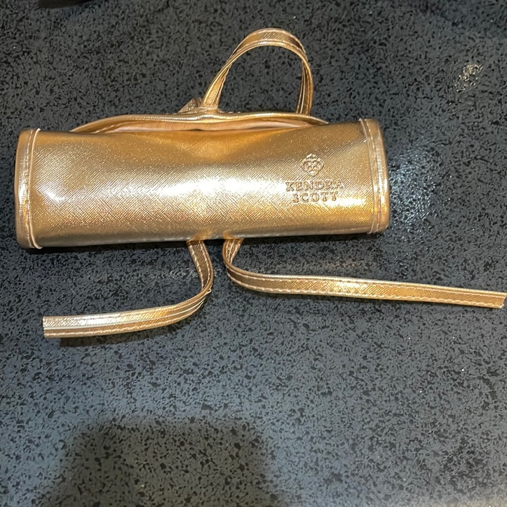 Kendra Scott Jewelry Roll